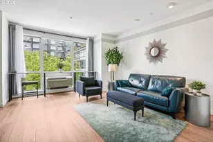 1125 NW 9th Ave, Portland, OR 97209 - Photo 6