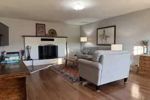 201 4th St, Maupin, OR 97037 - Photo 6