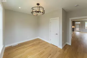 1918 S Holly St, Canby, OR 97013 - Photo 8