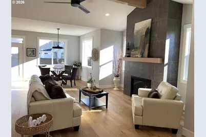 1918 S Holly St, Canby, OR 97013 - Photo 6