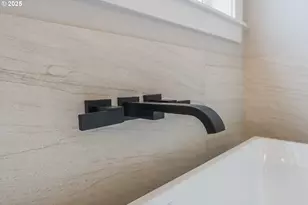 1918 S Holly St, Canby, OR 97013 - Photo 24