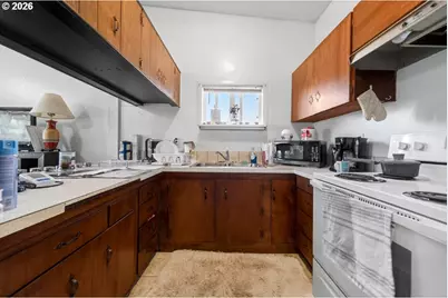 160 Spring St, Gardiner, OR 97441 - Photo 16