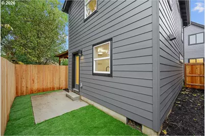 4234 SE Yamhill St #2, Portland, OR 97215 - Photo 16