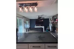 5590 S Shore Dr S, Florence, OR 97439 - Photo 10