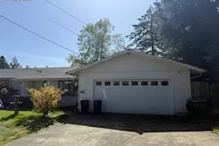 5590 S Shore Dr S, Florence, OR 97439 - Photo 2