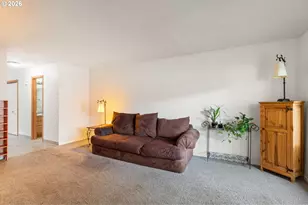 697 32nd St, Washougal, WA 98671 - Photo 6