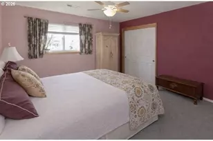 697 32nd St, Washougal, WA 98671 - Photo 14
