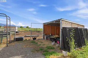 4799 SW Williams Rd, Powell Butte, OR 97753 - Photo 38
