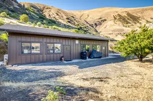 8919 Hwy 14, Wishram, WA 98673 - Photo 12