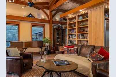 8919 Hwy 14, Wishram, WA 98673 - Photo 26