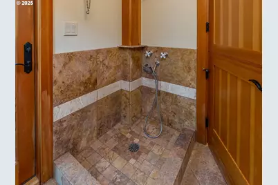 8919 Hwy 14, Wishram, WA 98673 - Photo 20