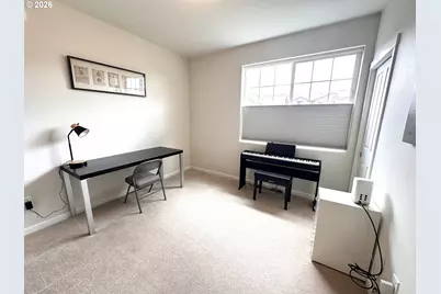 565 NW Lost Springs Ter #401, Portland, OR 97229 - Photo 14