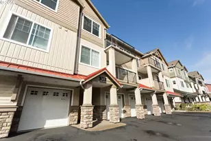 565 NW Lost Springs Terrace, Portland, OR 97229 - Photo 2