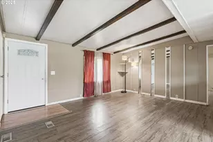 23200 NE Sandy Blvd, Troutdale, OR 97060 - Photo 22