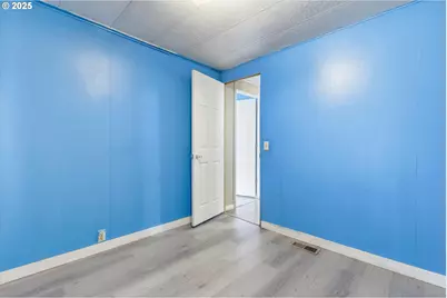 23200 NE Sandy Blvd #77, Troutdale, OR 97060 - Photo 30