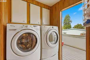 23200 NE Sandy Blvd, Troutdale, OR 97060 - Photo 18