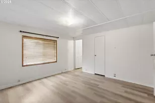 23200 NE Sandy Blvd, Troutdale, OR 97060 - Photo 38