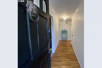 2872 Suffolk Ct, Eugene, OR 97401 - Photo 4