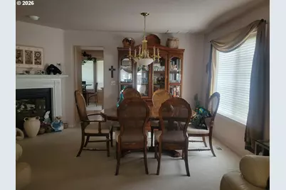 105 Madrona Ct, Saint Helens, OR 97051 - Photo 10