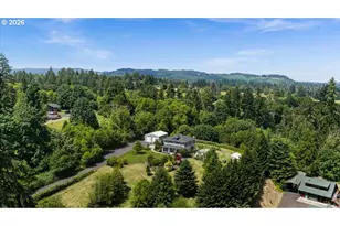 33151 Bonneville Dr, Scappoose, OR 97056 - Photo 1