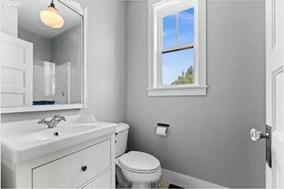33151 Bonneville Dr, Scappoose, OR 97056 - Photo 14