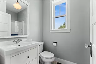 33151 Bonneville Dr, Scappoose, OR 97056 - Photo 14