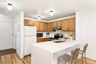 4880 SW Scholls Ferry Rd, Portland, OR 97225 - Photo 10