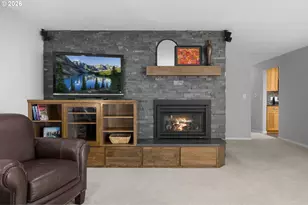 14323 SE Bonnie Way, Milwaukie, OR 97267 - Photo 8