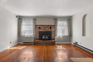 306 W 1st St, Wallowa, OR 97885 - Photo 4