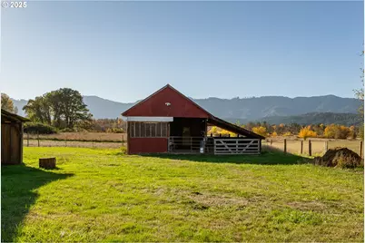19115 Highway 42, Camas Valley, OR 97416 - Photo 20