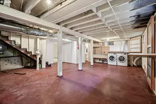 5216 NE Cleveland Ave, Portland, OR 97211 - Photo 28