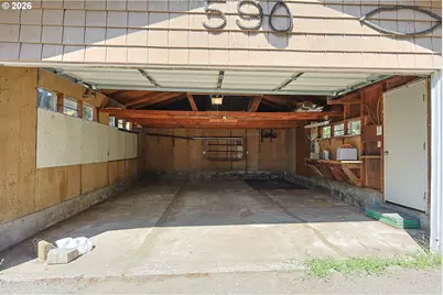 590 Kings Ave, Lakeside, OR 97449 - Photo 38