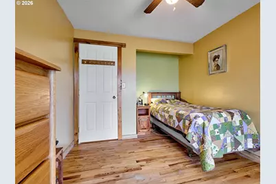 1090 Randolph Rd, Woodburn, OR 97071 - Photo 20