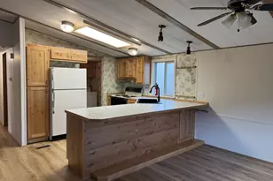 737 11th St, Bandon, OR 97411 - Photo 8