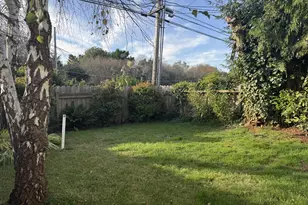 737 11th St, Bandon, OR 97411 - Photo 26