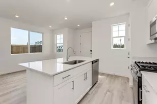 8415 SE Blanton St, Hillsboro, OR 97123 - Photo 6