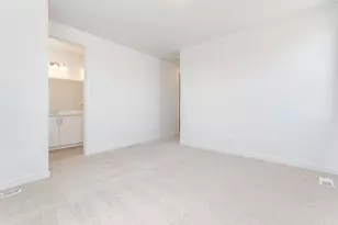 8415 SE Blanton St, Hillsboro, OR 97123 - Photo 18