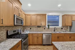 14752 NW Shackelford Rd, Portland, OR 97229 - Photo 6