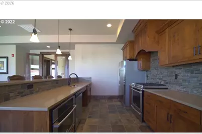 14752 NW Shackelford Rd, Portland, OR 97229 - Photo 36