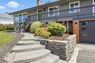 470 S 9th Ct, Ridgefield, WA 98642 - Photo 2