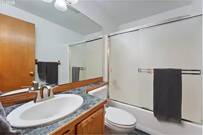 26302 NE 206th Ave, Battle Ground, WA 98604 - Photo 16