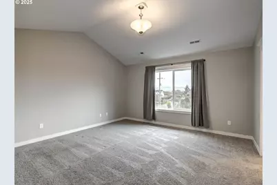 1801 N Daniel Dr, Newberg, OR 97132 - Photo 18