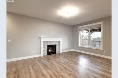 1801 N Daniel Dr, Newberg, OR 97132 - Photo 14