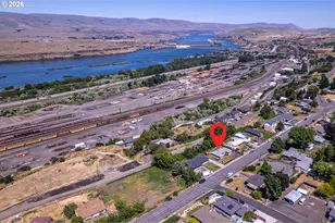2207 E 10th St, The Dalles, OR 97058 - Photo 34