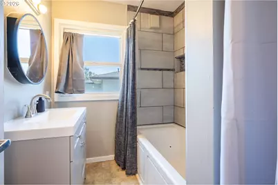2207 E 10th St, The Dalles, OR 97058 - Photo 24
