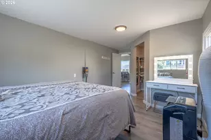 2207 E 10th St, The Dalles, OR 97058 - Photo 18