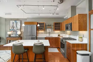 1221 SW 10th Ave, Portland, OR 97205 - Photo 16