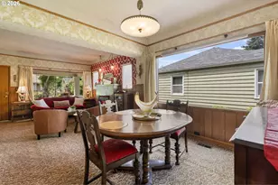 5825 NE Everett St, Portland, OR 97213 - Photo 14