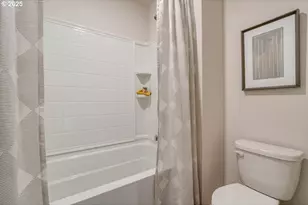 129 Greencrest St NE, Salem, OR 97301 - Photo 24