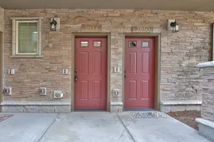7954 NE Miriam Way, Hillsboro, OR 97006 - Photo 2